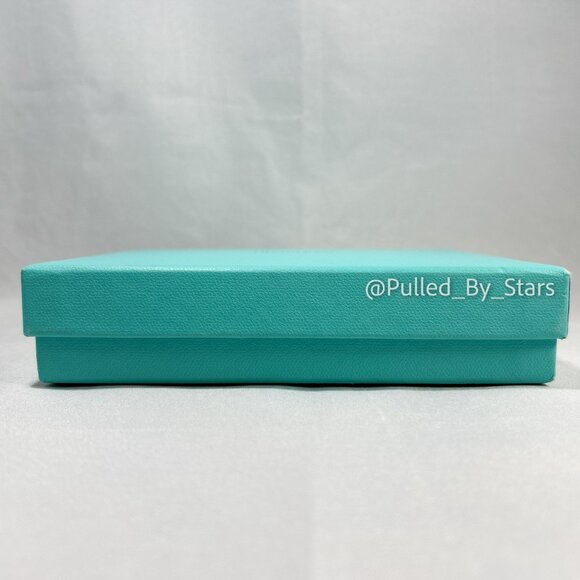 TIFFANY & CO. Classic Robins Egg Blue Jewelry Box (Approx. 6" x 5" x 1.3") - Picture 9 of 16